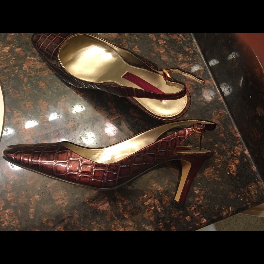 Bandolino Heels
